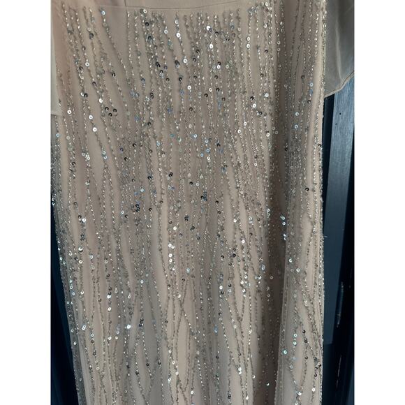 Oleg Cassini Nude Blush Pink Silver Sequin Beaded Formal Gown – Size 2 - Picture 4 of 11